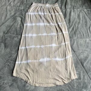 Y2K Victoria’s Secret tan and white tie dye maxi skirt size XS